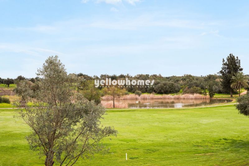 Attached 2-Bedroom Villa with Golf Views in a golf resort near Silves